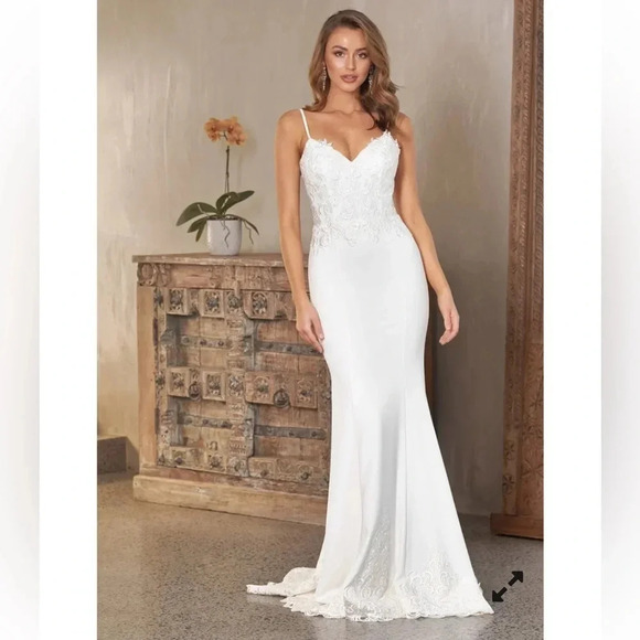 Tania Olsen White Wedding Dress ELISE TC318 Size 0 - Picture 3 of 9